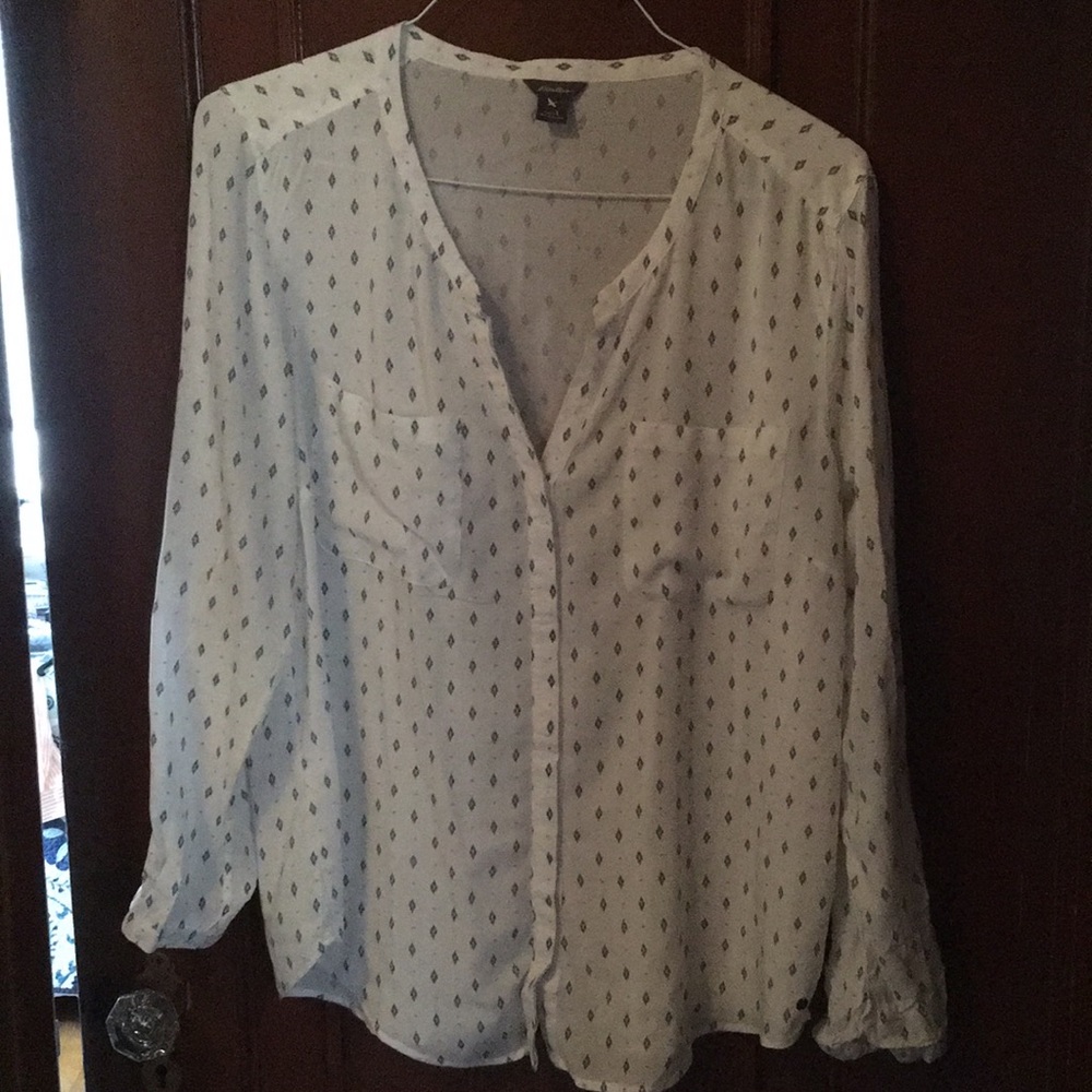 Long sleeve top